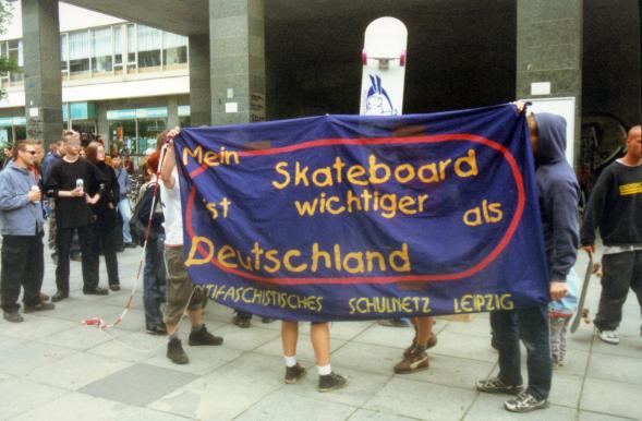 mein Skateboard ist wichtiger als Deutschland